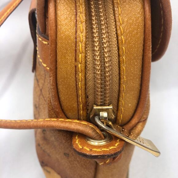 Alverio Martin Classe Geo Tan Leather Crossbody Bag - Picture 5 of 16